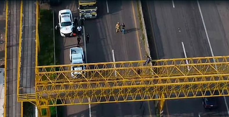 mimorelia%2F2024 09 03%2Fr3fk9m52%2Fmimorelia   camina sobre puente peatonal.jpg?w=480&auto=format%2Ccompress&fit=max
