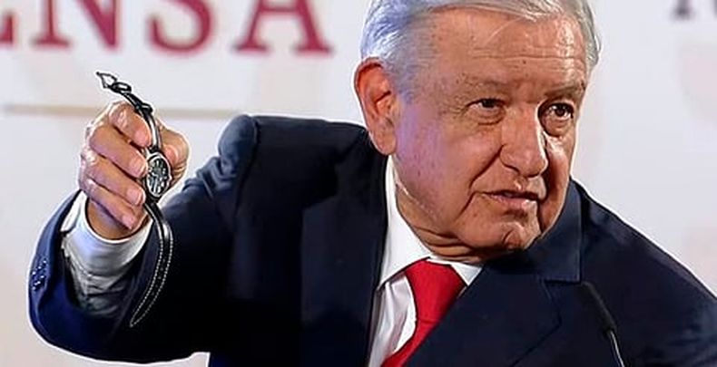 mimorelia%2F2024 09 05%2F5an2de6p%2Fmimorelia   reloj de amlo.jpg?w=480&auto=format%2Ccompress&fit=max