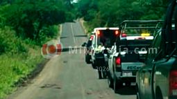 El automovilista de aproximadamente 65 años resultó gravemente herido tras volcar su vehículo y murió cuando era trasladado a un hospital (Foto: RED 113)