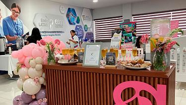 Hospital Angeles consiente a futuras mamás con talleres y acompañamiento