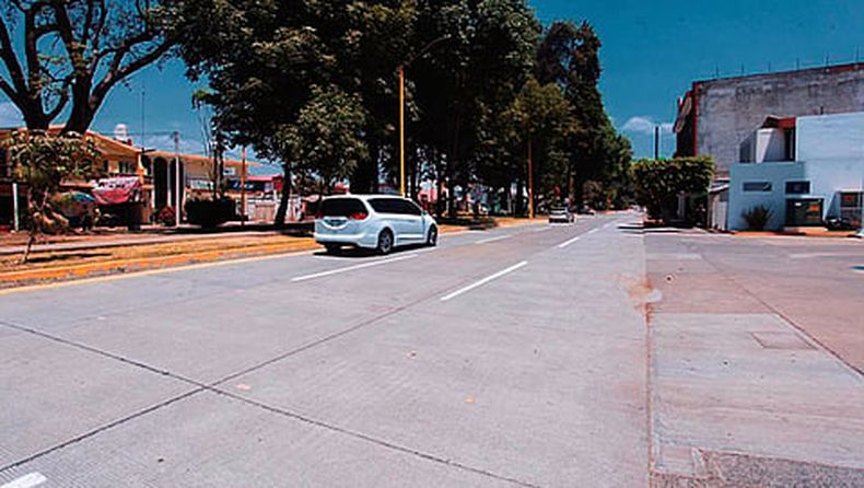 Los trabajos de modernización de esta importante vía de comunicación abarcaron también drenaje sanitario y agua potable (Foto Cortesía)