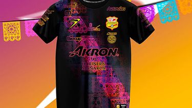 ¡puro espiritu monarca! atletico morelia conmemora el dia de muertos con estilo