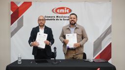 Representantes de la CEDH Michoacán y de la CMIC firmaron un convenio de colaboración para impulsar prácticas laborales inclusivas y fortalecer la promoción de los Derechos Humanos en el sector empresarial. Representantes de la CEDH Michoacán y de la CMIC firmaron un convenio de colaboración para impulsar prácticas laborales inclusivas y fortalecer la promoción de los Derechos Humanos en el sector empresarial.