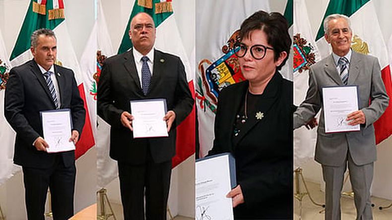 Secretario de SP, entrega nombramientos a funcionarios de la Policía ...