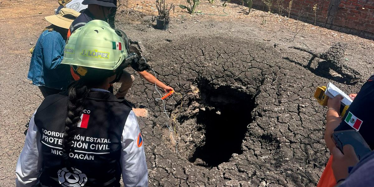 Protección Civil informó que el fenómeno registrado en Ixtlán de los Hervores no es un volcán activo. Mantienen monitoreo permanente y acceso restringido