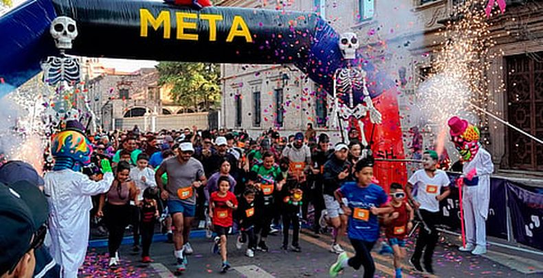 mimorelia%2F2024 10 13%2F9edlzk9u%2Fmimorelia carrera superheroes.jpg?w=480&auto=format%2Ccompress&fit=max