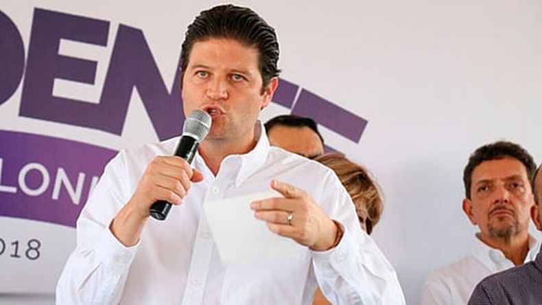 mimorelia%2Fimport%2F2016%2F06%2Falfonso martinez leandro valle2.jpg?w=480&auto=format%2Ccompress&fit=max