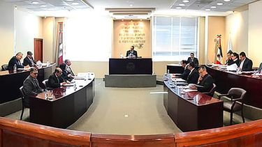 En 2019, las y los magistrados que integran el pleno realizaron treinta sesiones, 24 ordinarias y 6 extraordinarias (Foto Cortesía)