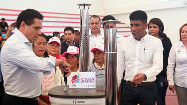 •	La inversión 100 por ciento estatal de casi 100 mdp, en beneficio de 19 mil 500 familias de todos los municipios de la entidad, detalla la titular de la dependencia, Miriam Tinoco Soto (Foto: Cortesía)