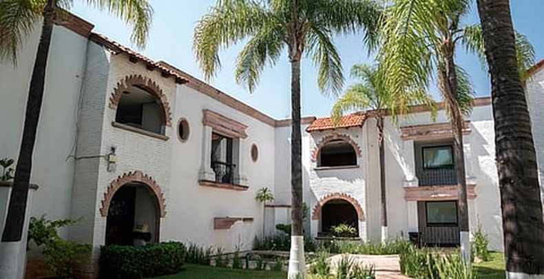 mimorelia%2F2026 05 20%2Fg9f03bci%2FMiMoreliahotel.jpg?w=480&auto=format%2Ccompress&fit=max