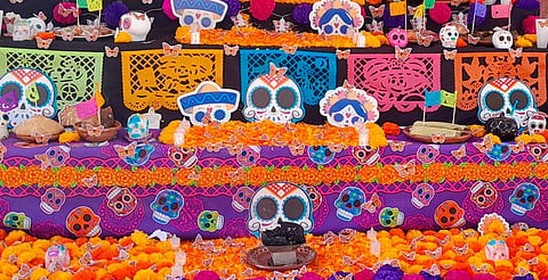 mimorelia%2F2025 10 09%2Ff8t7hu9z%2FMiMoreliaaltar.jpg?w=480&auto=format%2Ccompress&fit=max
