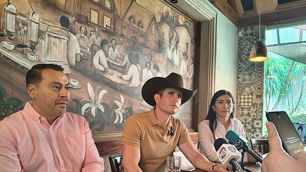 Tafolla ofrece una nueva disculpa a la prensa y medios de comunicación