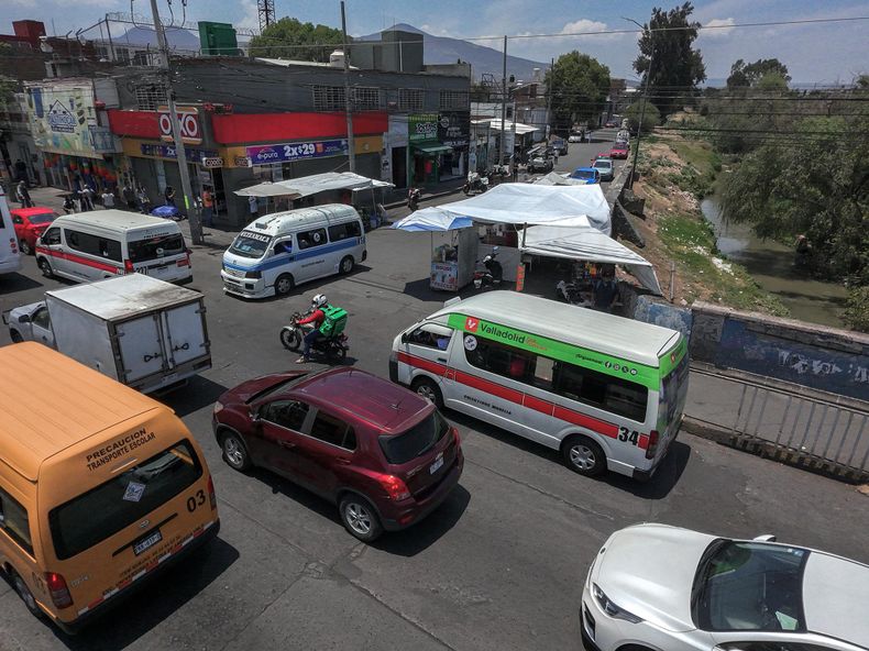 En Michoacán existe una desatención al transporte público