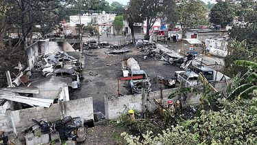 videos captan explosion en villahermosa: incendio destruye gasera y taller