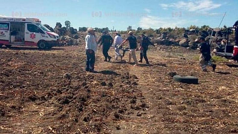 Los heridos fueron atendidos por unos socorristas locales que rápidamente los trasladaron al hospital San Augustín (Foto: RED 113)